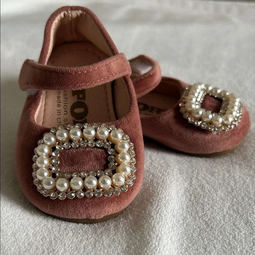 Baby Infant Velvet Blush Embellished Pearl Buckle Dress Shoes
